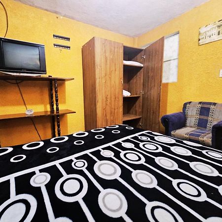 Rio Rooms City Center Кесальтенанго Экстерьер фото